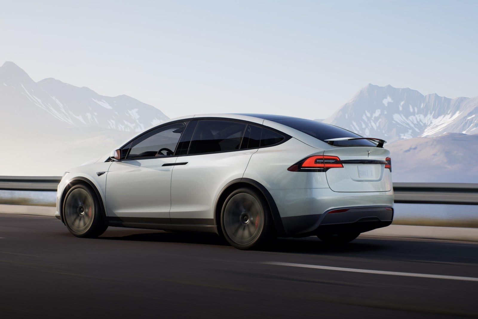 На 30% мощнее: всплыли секретные документы Tesla о новом кроссовере Model X 2022 года